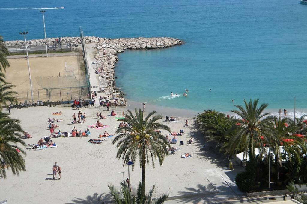 App Le Rocazur Avec Piscine Et Parking En Bord De Mer A 500M Du Centre Ville Menton Ngoại thất bức ảnh