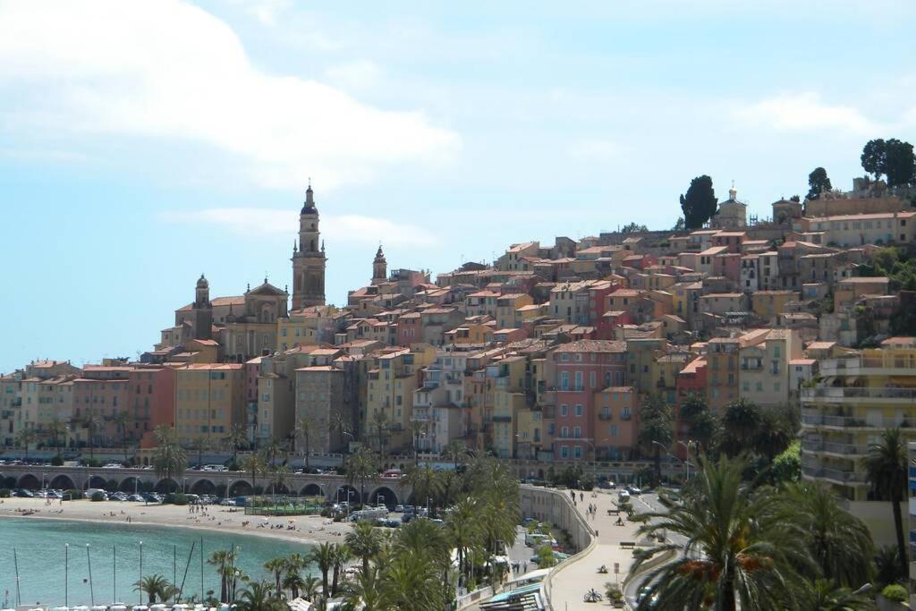 App Le Rocazur Avec Piscine Et Parking En Bord De Mer A 500M Du Centre Ville Menton Ngoại thất bức ảnh